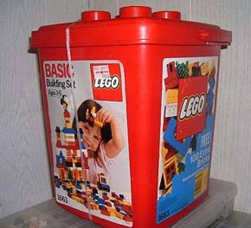 Basic Building Set in Bucket