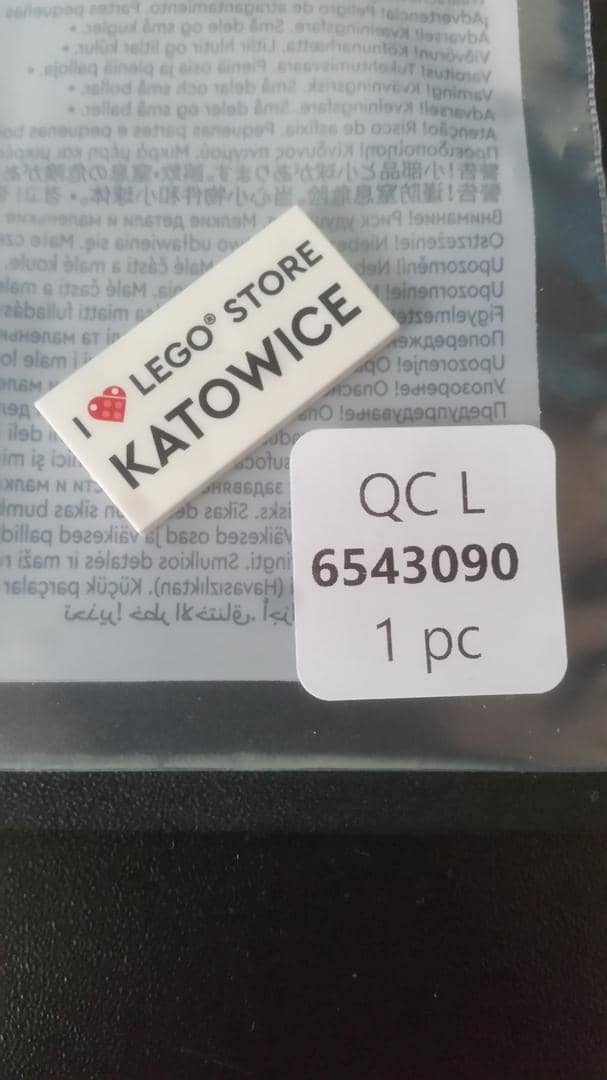 I [Heart] LEGO Store Katowice Tile